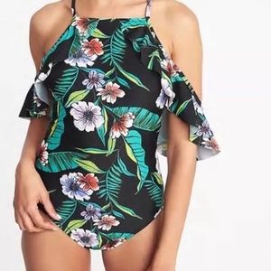 🆕OLD NAVY Cold Shoulder One Piece Swim